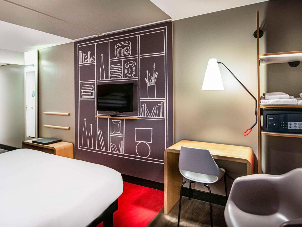 Hotel Ibis Amsterdam Centre Esterno foto