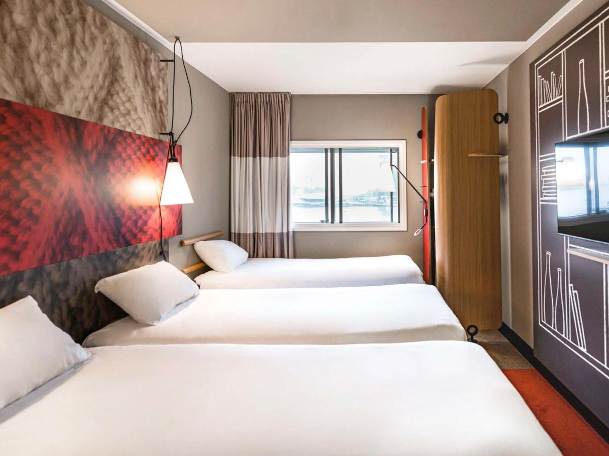 Hotel Ibis Amsterdam Centre Esterno foto