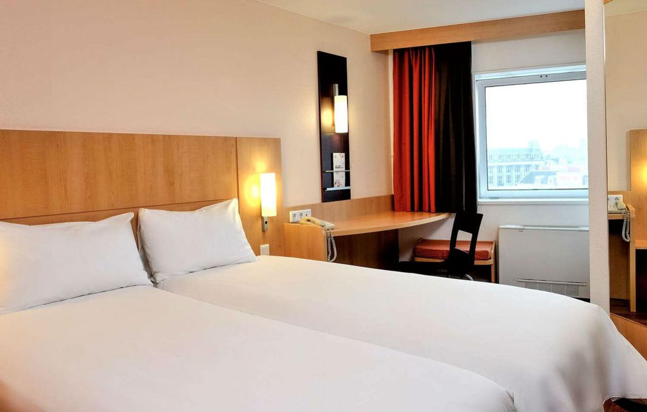 Hotel Ibis Amsterdam Centre Esterno foto